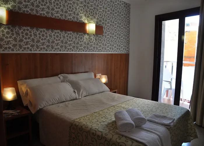 - El Amigo Pensjonat Lloret de Mar