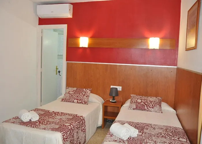 - El Amigo Guest house Lloret de Mar