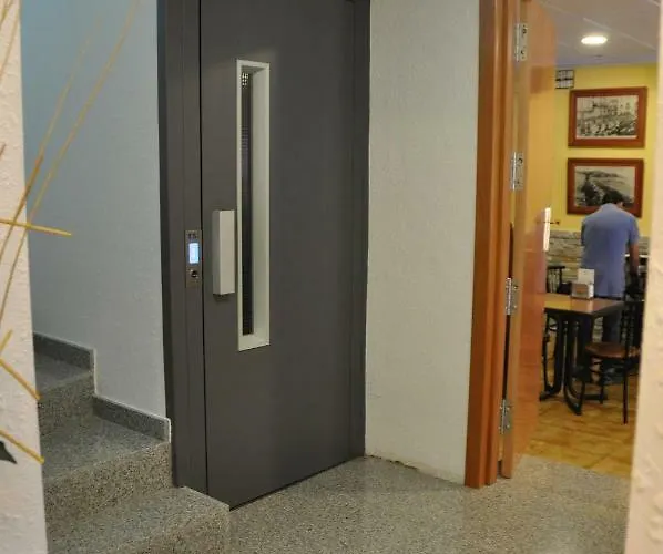 - El Amigo Guest house