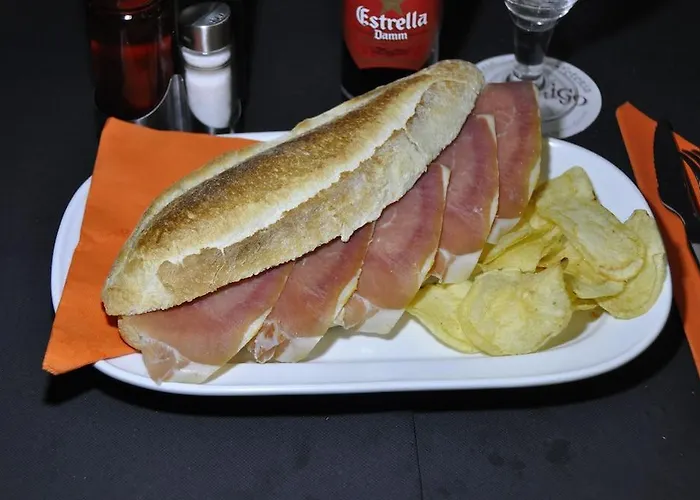 - El Amigo Guest house Lloret de Mar