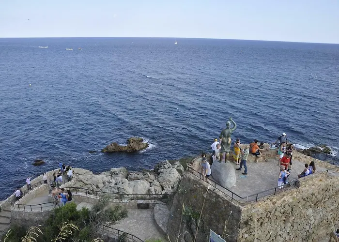 - El Amigo Gæstehus Lloret de Mar